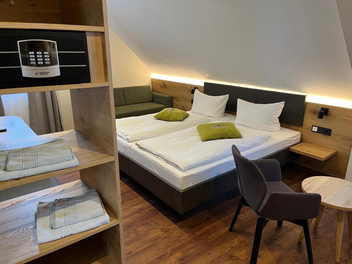 Hotel Gasthof Metzgerei Drei Linden Фульда Екстер'єр фото