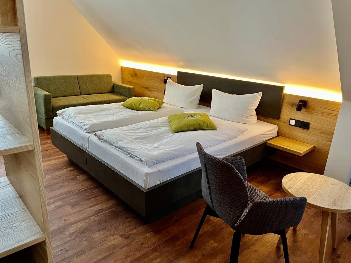 Hotel Gasthof Metzgerei Drei Linden Фульда Екстер'єр фото