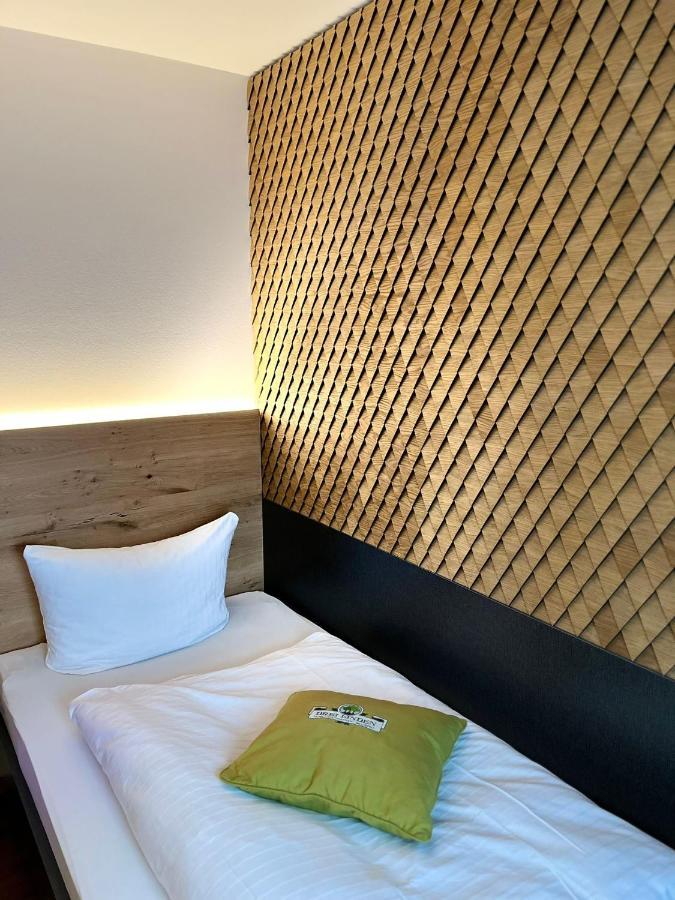Hotel Gasthof Metzgerei Drei Linden Фульда Екстер'єр фото