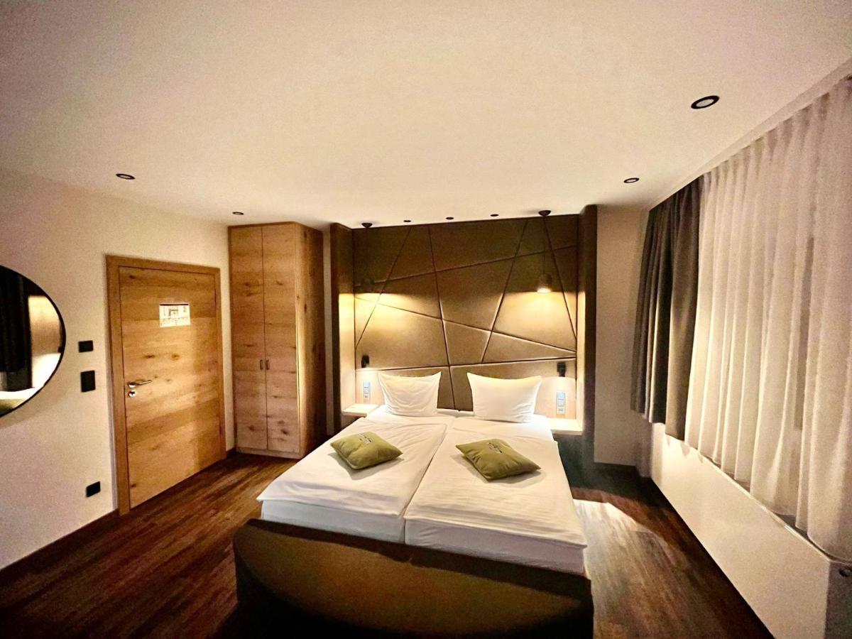 Hotel Gasthof Metzgerei Drei Linden Фульда Екстер'єр фото