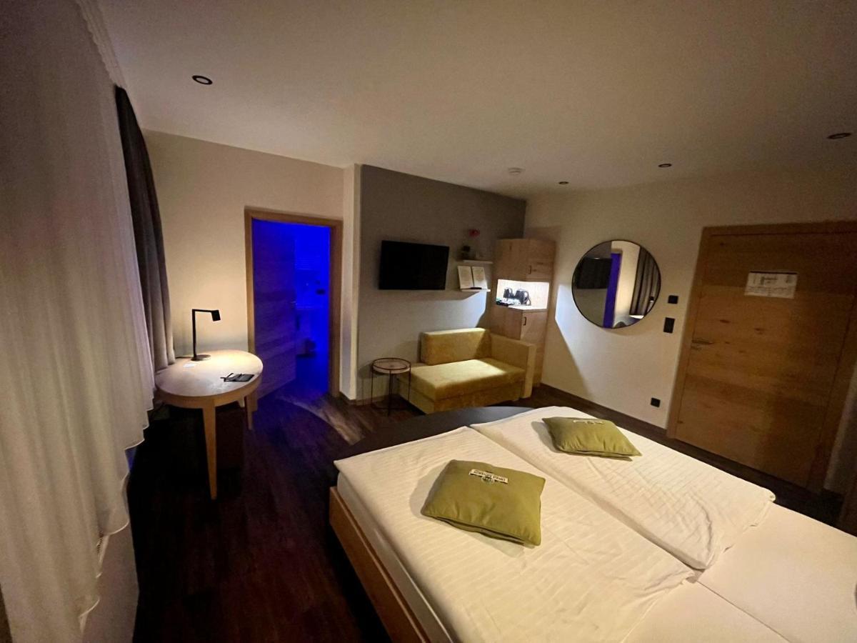 Hotel Gasthof Metzgerei Drei Linden Фульда Екстер'єр фото